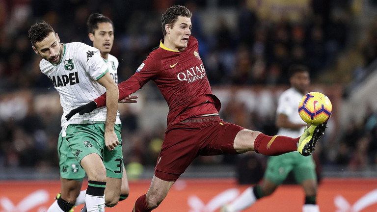 След трагедията със Сала - Кардиф е в търсене на нов централен нападател