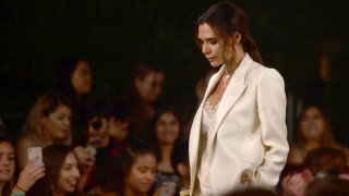 Виктория Бекъм е публична личност от много години Със сигурност