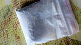 Във Варна в жк Трошево полицаи хванаха 43 годишен варненец с