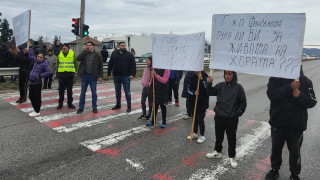 Общинските съветници от БСП в СОС Николай Николов и Петко