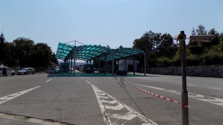 Общински съветник от Кюстендил се притесни от трафика на граничния пункт