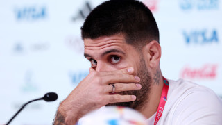 Футболистът на Фулъм Александър Митрович не игра в приятелската среща