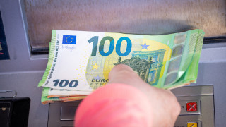 Какво се случва с депозитите ни в лева при влизането в еврозоната?