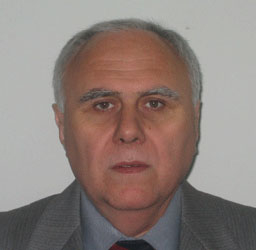 Борислав Ангелов, зам.-ректор РУ: Кандидат-студентите да погледнат пазара на труда