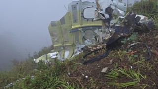 Индонезийските власти съобщиха в неделя че са открили останките от