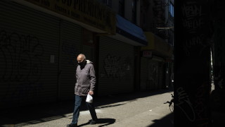 Степента на безработица в САЩ достигна 14 7 през април което