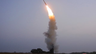 Северна Корея изпробва нова ПВО ракета
