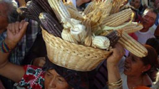 Мексико сити залят от протести