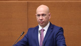 Депутатът от парламентарната група на Възраждане Ангел Георгиев доброволно ще