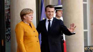 Еманюел Макрон предупреди че Франция ще блокира забавянето на Брекзит