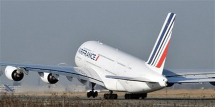 Гигантът Еърбъс A380 каца аварийно на „Кенеди” в Ню Йорк