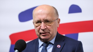 Би настъпил краят на НАТО ако САЩ превземат Гренландия със