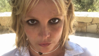 Бритни Спиърс също не е безучастна в социалните медии в