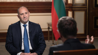 Радев пред CNN: Времето за референдум за въвеждане на еврото не е отминало