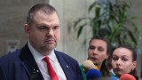 Пеевски: Истерия за "Лукойл" има само в "партията на пуделите"