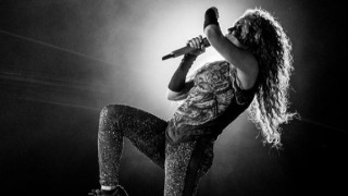 Шакира е в разгара на турнето си Снощи 3 юни