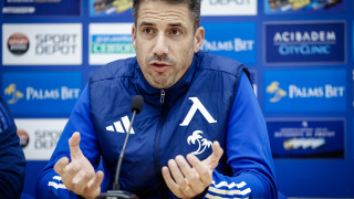 Треньорският щаб на Левски все още не може да използва