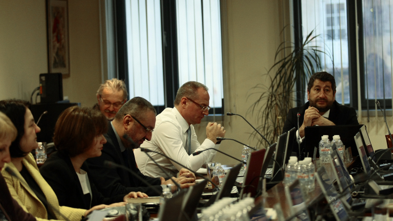На извънредно заседание ВСС обсъжда дисциплинарки за двама прокурори