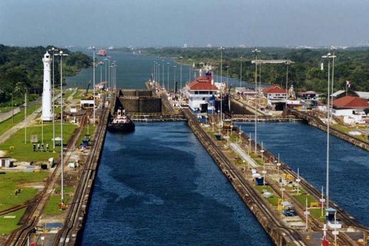 Панама разширява игленото ухо на световната търговия