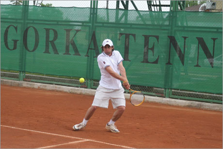 Тодор Енев започна с победа турнир в Израел
