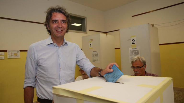 Силно представяне на десницата на местните избори в Италия