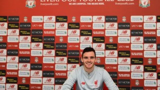 Лидерът в английската Висша лига Ливърпул зарадва своите привърженици