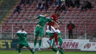 Защитникът Костадин Ничев е второто лятно попълнение на Ботев Пловдив
