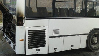 Автобус на градския транспорт се блъсна в стълб в Пловдив