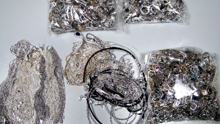 Сребро за близо 40 000 лв. спипаха на „Капитан Андреево”