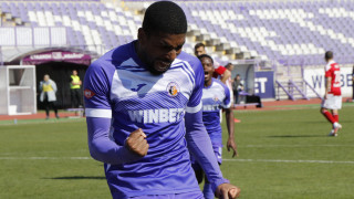 Нападателят на Етър Гаетан Миси Мезу който отбеляза два