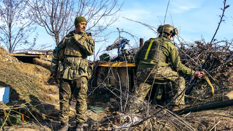 Украйна вижда сплашване в руските клипове с екзекуции на военни