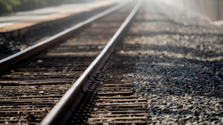 Волтова дъга удари младеж на жп гарата в Бургас 15 годишното