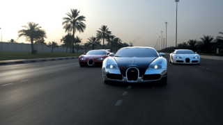 Кой е по-добър - Bugatti Veyron или Koenigsegg CCX?