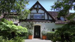 Бившият дом на Дженифър Анистън и Брад Пит в Лос