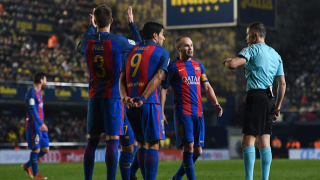 Звездите в състава на Барселона Андрес Иниеста и Луис