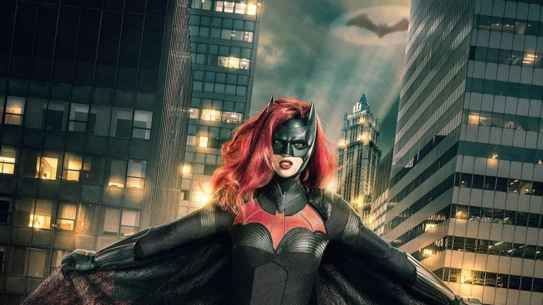 Колко секси е Руби Роуз като Batwoman 