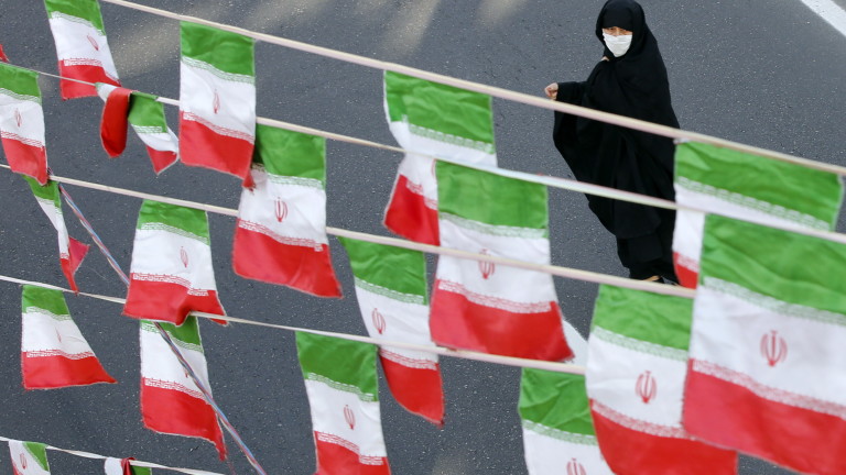 В Иран осъдиха мъж и жена на смърт за изневяра