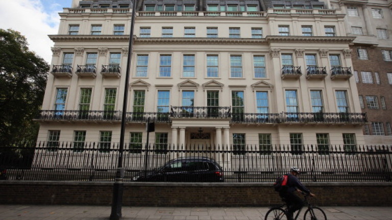 В окаяно състояние, но на цена от £200 милиона: за толкова се продава най-скъпият имот в Лондон 