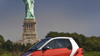 Собствениците на Smart ForTwo паркират на половин цена в Ню Йорк