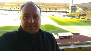 Лицензираният футболен агент в Шотландската футболна федерация и работещ от