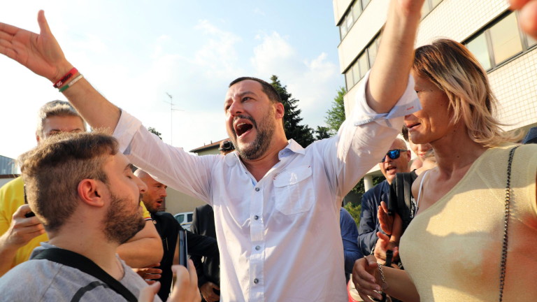 Вътрешният министър на Италия се прицели в циганите – иска преброяване