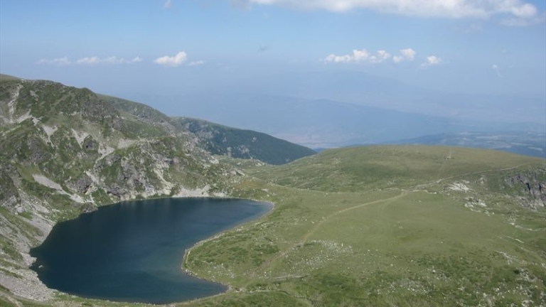 Въпреки забраната, джиповете отново тръгнаха към Седемте рилски езера