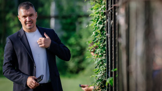 Бившата футболна звезда на България Валери Божинов призна че