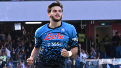 Откраднаха колата на една от звездите на Наполи