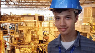 През 2016 г Звездин Бесарабов тогава ученик в 10 ти клас