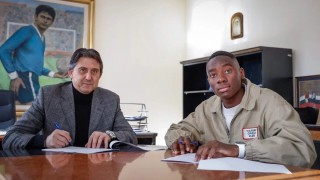 Най новото попълнение на Левски Оливер Камдем се сбогува с Локомотив