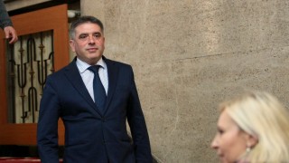 Вдигат заплатите на надзирателите с икономии в правосъдното ведомство