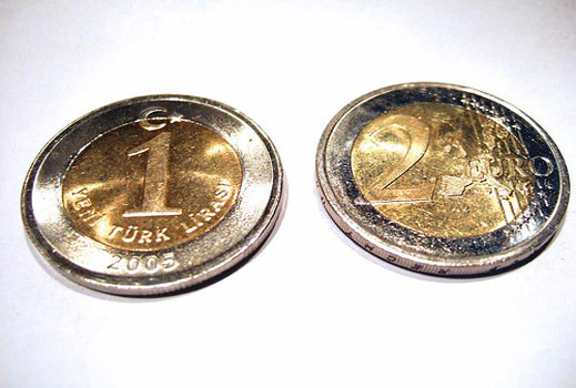 От 1 януари в Турция влизат в обращение нови парични знаци