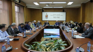 На извънредно заседание на Съвета за социално партньорство за обсъждане на