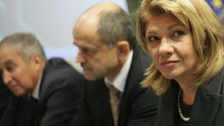 Екоминистерството на война с крадците на метали